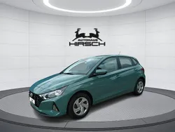Grün Gebraucht 2021 Hyundai i20 Select Limousine | 15.990 € (Fairer Preis)