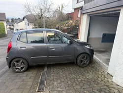 Grau Gebraucht 2014 Hyundai i10 Trend Kleinwagen | 4.600 € (Guter Preis)