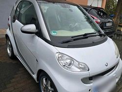 Weiß Gebraucht 2025 Smart ForTwo Coupé Brabus Kleinwagen | 6.500 €