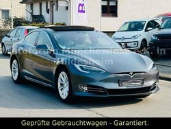 Grau Gebraucht 2017 Tesla Model S Kleinwagen | 32.500 € (Etwas zu teuer)