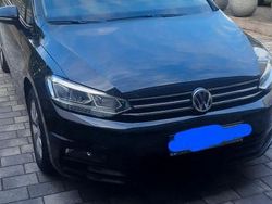 Schwarz Gebraucht 2019 VW Touran Comfortline Van / Kleinbus | 20.000 € (Guter Preis)