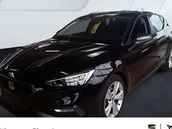 Mitternachtsschwarz Gebraucht 2024 Seat Leon FR Limousine | 28.617 € (Guter Preis)
