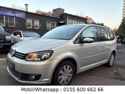 Gold Gebraucht 2011 VW Touran Comfortline Van / Kleinbus | 4.999 € (Superpreis)