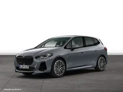 Gebraucht 2024 BMW 223 Active Tourer Luxury Line Van / Kleinbus | 43.473 €