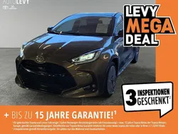 Rot Neu 2025 Toyota Yaris Hybrid Style Kleinwagen | 27.470 € (Fairer Preis)