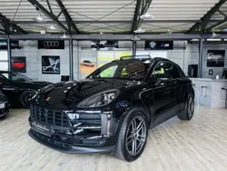 Tiefschwarzmetallic Gebraucht 2021 Porsche Macan SUV | 53.990 € (Superpreis)