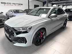 Grau Neu 2025 Audi RS Q8 Design SUV | 161.900 €