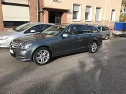 Grau Gebraucht 2011 Mercedes C200 Kombi | 9.800 €