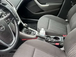 Gebraucht 2011 Opel Astra Design Edition Limousine | 6.000 € (Teuer)