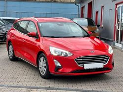 Rot Gebraucht 2019 Ford Focus Limousine | 10.995 € (Fairer Preis)