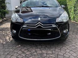 Schwarz Gebraucht 2013 DS Automobiles DS3 Cabriolet Sport Chic Cabrio | 6.100 €