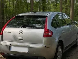 Silber Gebraucht 2005 Citroën C4 Limousine | 1.500 €