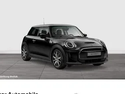 Schwarz Gebraucht 2021 Mini Cooper SE Classic Kleinwagen | 19.690 € (Etwas zu teuer)
