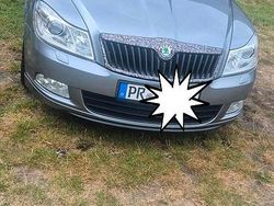 Grau Gebraucht 2012 Skoda Octavia Sport Kombi | 5.400 € (Fairer Preis)