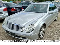 Silber Gebraucht 2004 Mercedes E220 Limousine | 3.490 € (Fairer Preis)