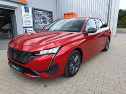 Rot Gebraucht 2024 Peugeot 308 Allure Kombi | 19.970 € (Superpreis)