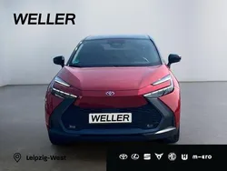 Rot Gebraucht 2025 Toyota C-HR Team SUV | 32.990 € (Guter Preis)