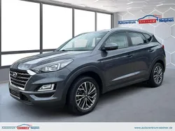 Grau Gebraucht 2019 Hyundai Tucson Premium SUV | 16.890 € (Guter Preis)