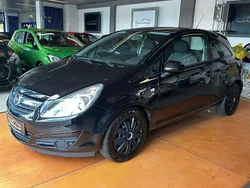 Schwarz Gebraucht 2010 Opel Corsa Edition Kleinwagen | 4.290 € (Etwas zu teuer)
