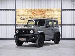 Grau Gebraucht 2023 Suzuki Jimny SUV | 29.950 € (Fairer Preis)