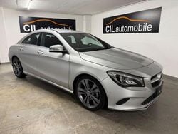 Silber Gebraucht 2019 Mercedes CLA200 AMG line Limousine | 23.950 € (Guter Preis)