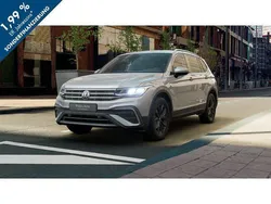 Pyritsilbermetallic (metallic) Gebraucht 2024 VW Tiguan Allspace Move SUV | 34.490 € (Guter Preis)