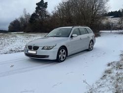 Silber Gebraucht 2009 BMW 530 Sport Line Kombi | 4.950 € (Guter Preis)