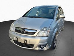 Silber Gebraucht 2009 Opel Meriva Edition Van / Kleinbus | 3.890 € (Etwas zu teuer)