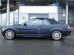 Blau Gebraucht 2003 BMW 330 Cabriolet Sport Line Cabrio | 12.000 € (Guter Preis)