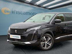 Schwarz Gebraucht 2022 Peugeot 5008 Van / Kleinbus | 27.499 € (Etwas zu teuer)