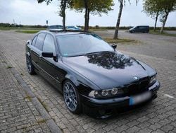 Schwarz Gebraucht 2001 BMW 530 M Sport Limousine | 8.450 € (Fairer Preis)
