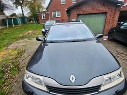 Grau Gebraucht 2001 Renault Laguna GrandTour Privilege Kombi | 3.200 €