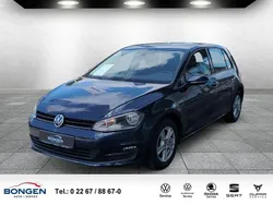Blau Gebraucht 2014 VW Golf VII Trendline Limousine | 9.990 € (Fairer Preis)