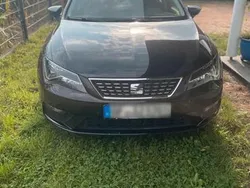 Schwarz Gebraucht 2020 Seat Leon Limousine | 18.000 € (Fairer Preis)
