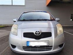 Silber Gebraucht 2006 Toyota Yaris Kleinwagen | 6.799 € (Teuer)