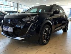Schwarz Gebraucht 2021 Peugeot e-2008 Allure SUV | 17.000 € (Fairer Preis)