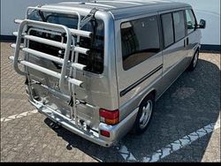 Grau Gebraucht 1997 VW Caravelle Business Van / Kleinbus | 14.500 €