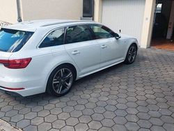 Weiß Gebraucht 2017 Audi A4 Sport Kombi | 25.000 € (Teuer)