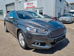 Grau Gebraucht 2019 Ford Mondeo Titanium Limousine | 14.990 € (Fairer Preis)