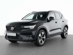 Schwarz Gebraucht 2022 Volvo XC40 Plus SUV | 34.990 € (Fairer Preis)