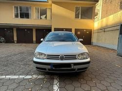 Silber Gebraucht 2002 VW Golf IV Basis Kleinwagen | 3.450 € (Etwas zu teuer)
