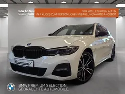 Weiß Gebraucht 2022 BMW 330e M Sport Kombi | 33.480 € (Fairer Preis)