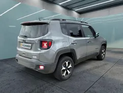 Grau Gebraucht 2022 Jeep Renegade SUV | 33.249 € (Teuer)