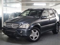 Silber Gebraucht 2002 Mercedes ML55 AMG AMG SUV | 9.990 € (Guter Preis)
