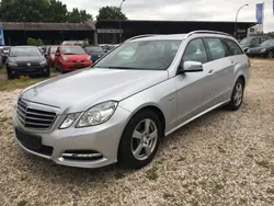 Silber Gebraucht 2011 Mercedes E200 Kombi | 9.999 € (Guter Preis)