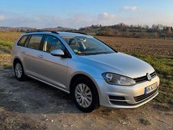 Silber Gebraucht 2015 VW Golf VII Trendline Kombi | 6.600 € (Fairer Preis)