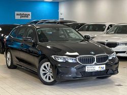 Schwarz Gebraucht 2022 BMW 318 Advantage Limousine | 20.797 € (Guter Preis)
