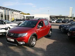 Rot Gebraucht 2019 Dacia Sandero Prestige Kleinwagen | 11.190 € (Teuer)
