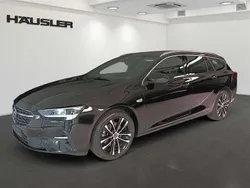 Onyx schwarz (metallic) Gebraucht 2021 Opel Insignia Ultimate Kombi | 23.890 € (Fairer Preis)
