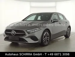 Grau Gebraucht 2023 Mercedes A200 Progressive Limousine | 29.490 € (Fairer Preis)
